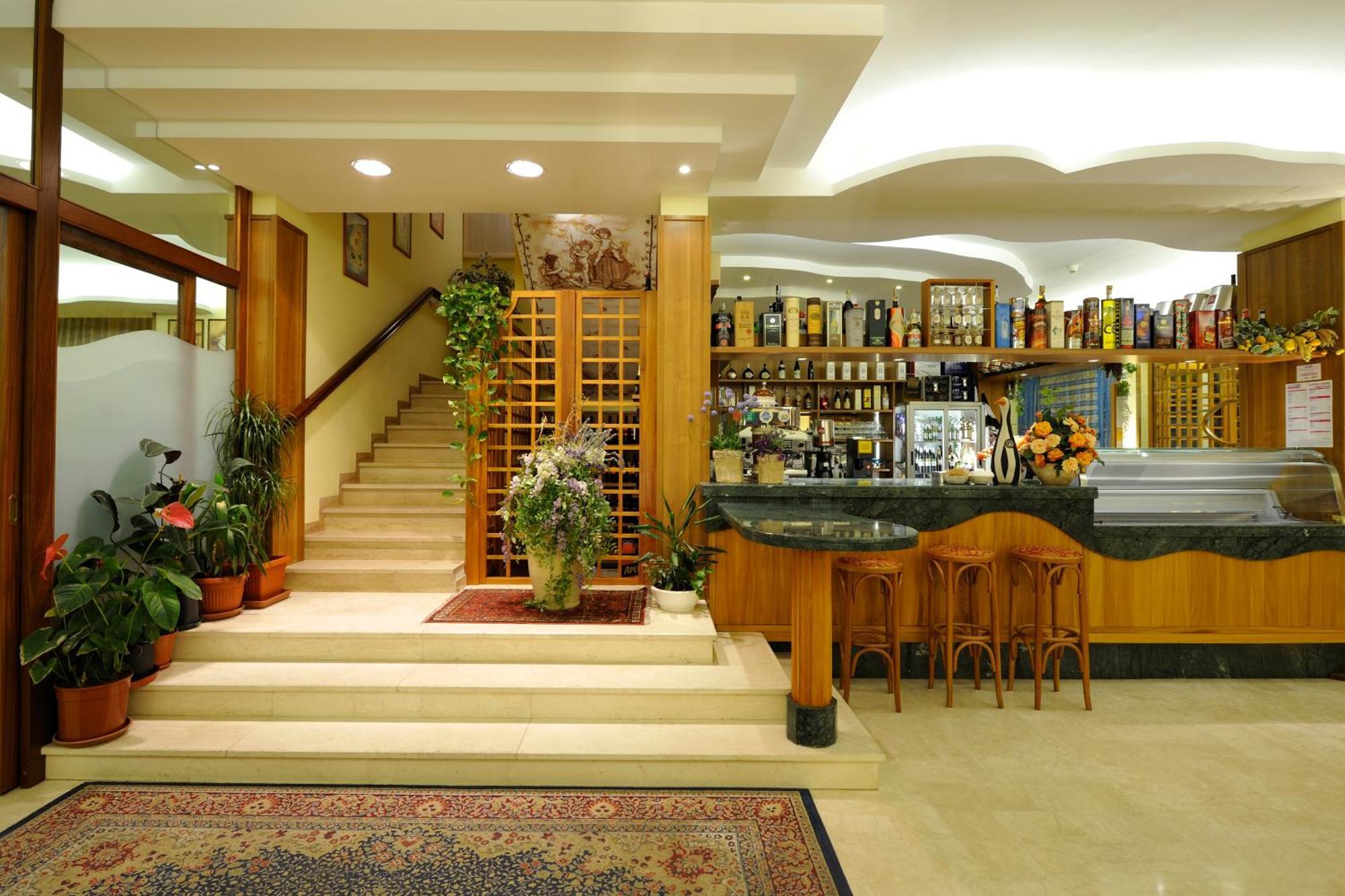 Hotel Al Prater Lignano Sabbiadoro Exterior foto