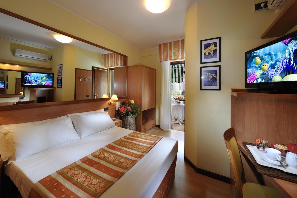Hotel Al Prater Lignano Sabbiadoro Exterior foto